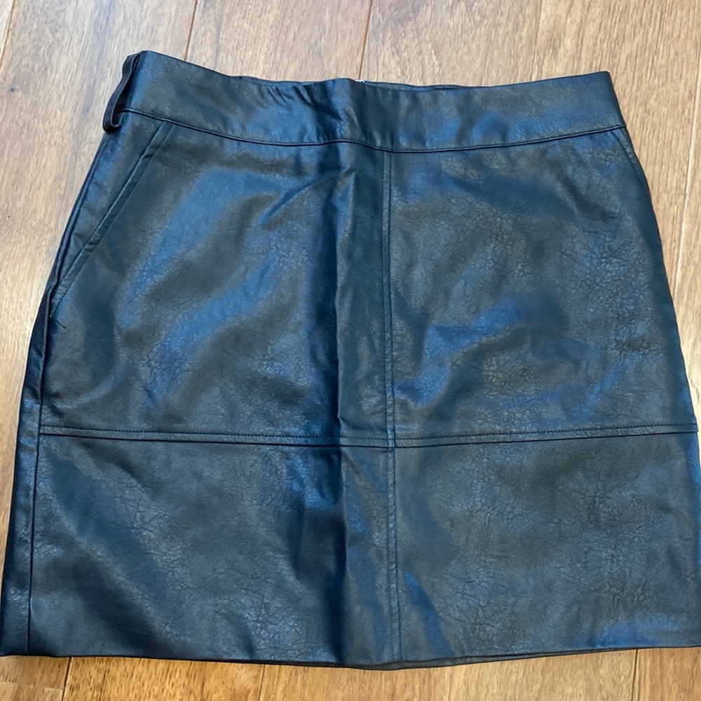NWT Urban outfitters faux leather skirt.